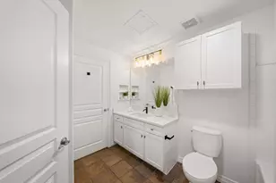 330 Las Colinas Blvd E, Irving, TX 75039 - Photo 16