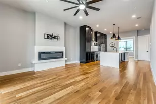 805 Pavillion St, Dallas, TX 75204 - Photo 4