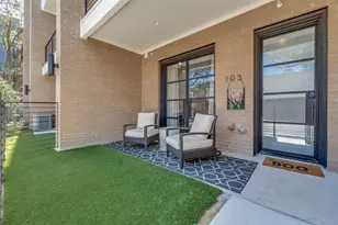 805 Pavillion St, Dallas, TX 75204 - Photo 2