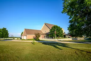 6670 Green Valley Cir, Aubrey, TX 76227 - Photo 24