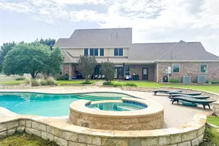 6670 Green Valley Cir, Aubrey, TX 76227 - Photo 2