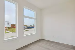 901 Meadowcrest Dr, Plano, TX 75075 - Photo 8