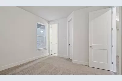 901 Meadowcrest Drive, Plano, TX 75075 - Photo 6