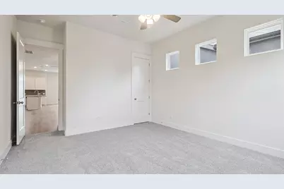 901 Meadowcrest Drive, Plano, TX 75075 - Photo 16