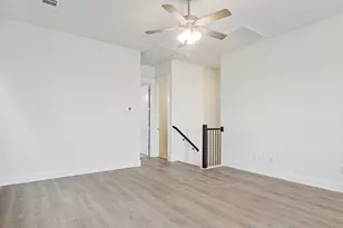901 Meadowcrest Dr, Plano, TX 75075 - Photo 20