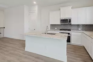 901 Meadowcrest Dr, Plano, TX 75075 - Photo 28