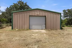 1170 Diamond Oaks Rd, Stephenville, TX 76401 - Photo 22