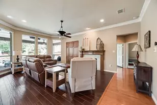 2631 Lakebend Dr, Grand Prairie, TX 75054 - Photo 14