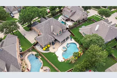 2631 Lakebend Drive, Grand Prairie, TX 75054 - Photo 2
