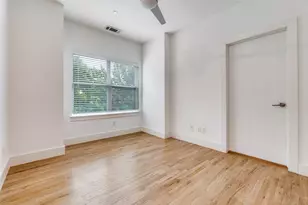 1832 N Garrett Ave, Dallas, TX 75206 - Photo 10