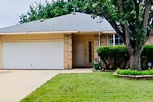 321 Boliver Ave, Lake Dallas, TX 75065 - Photo 2