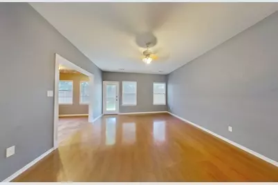 321 Boliver Avenue, Lake Dallas, TX 75065 - Photo 12