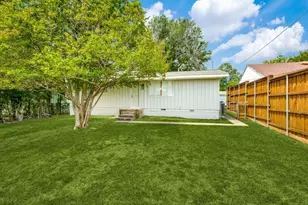 1814 Burke Dr, Garland, TX 75040 - Photo 12