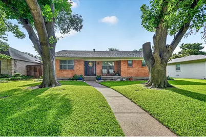 1132 N Cottonwood Drive, Richardson, TX 75080 - Photo 1