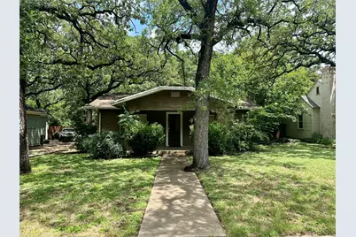2309 Primrose Avenue, Fort Worth, TX 76111 - Photo 2
