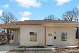 1350 Fitzhugh Ave, Paris, TX 75460 - Photo 1