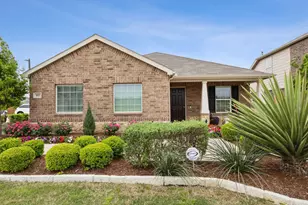 817 Shire Ave, Haslet, TX 76052 - Photo 2
