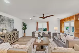 1943 Camelot Dr, Grapevine, TX 76051 - Photo 18