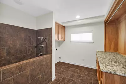 1943 Camelot Drive, Grapevine, TX 76051 - Photo 6