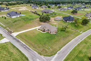 409 Oak Mdw Ln, Weatherford, TX 76085 - Photo 28
