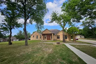 234 East Fork Rd, Sunnyvale, TX 75182 - Photo 1
