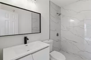 8110 Skillman St, Dallas, TX 75231 - Photo 28