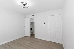 8110 Skillman St, Dallas, TX 75231 - Photo 22