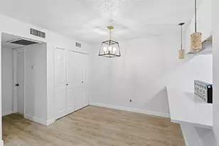 8110 Skillman St, Dallas, TX 75231 - Photo 8