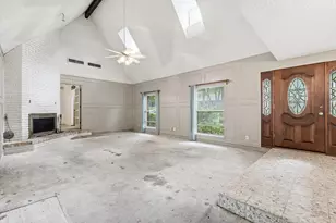 711 Tanglewood Ln, Arlington, TX 76012 - Photo 6
