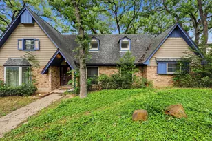 711 Tanglewood Ln, Arlington, TX 76012 - Photo 2