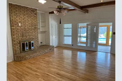 2226 Fall River Drive, Arlington, TX 76006 - Photo 4