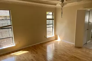 2226 Fall River Dr, Arlington, TX 76006 - Photo 12