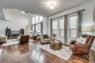 6631 DeLeon St, Irving, TX 75039 - Photo 8