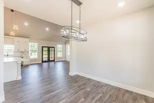 2701 County Rd 405, Alvarado, TX 76009 - Photo 12