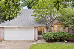 3208 Hickory Ct, Bedford, TX 76021 - Photo 1