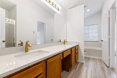 3208 Hickory Court, Bedford, TX 76021 - Photo 26