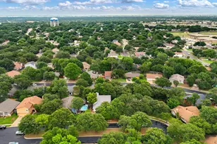 3208 Hickory Ct, Bedford, TX 76021 - Photo 4