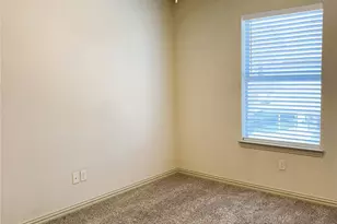 2320 Calendar Ct, Grand Prairie, TX 75050 - Photo 16