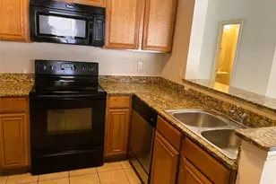 2320 Calendar Ct, Grand Prairie, TX 75050 - Photo 10