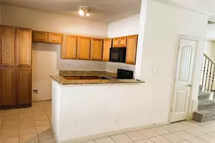 2320 Calendar Ct, Grand Prairie, TX 75050 - Photo 8