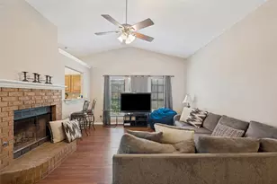 713 Mack Dr, Denton, TX 76209 - Photo 4