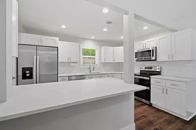 900 Cortez Street, Denison, TX 75020 - Photo 10