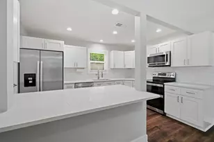 900 Cortez St, Denison, TX 75020 - Photo 10
