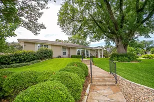 3476 Wellington Rd, Fort Worth, TX 76116 - Photo 2