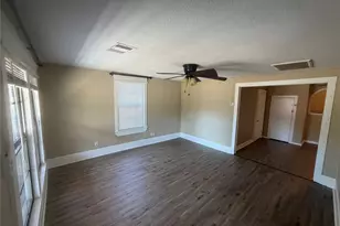 671 N Race, Stephenville, TX 76401 - Photo 6