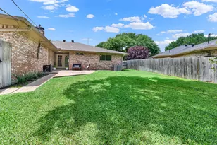 2814 Forest Grove Dr, Richardson, TX 75080 - Photo 38