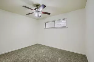 1724 Midcrest Dr, Plano, TX 75075 - Photo 22