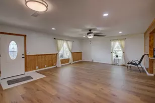 3559 Springfield Rd, Springtown, TX 76082 - Photo 4