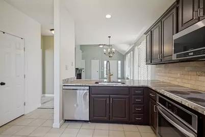 1383 Mimosa Lane, Lewisville, TX 75077 - Photo 8