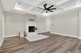4825 Wichita St, Granbury, TX 76048 - Photo 10
